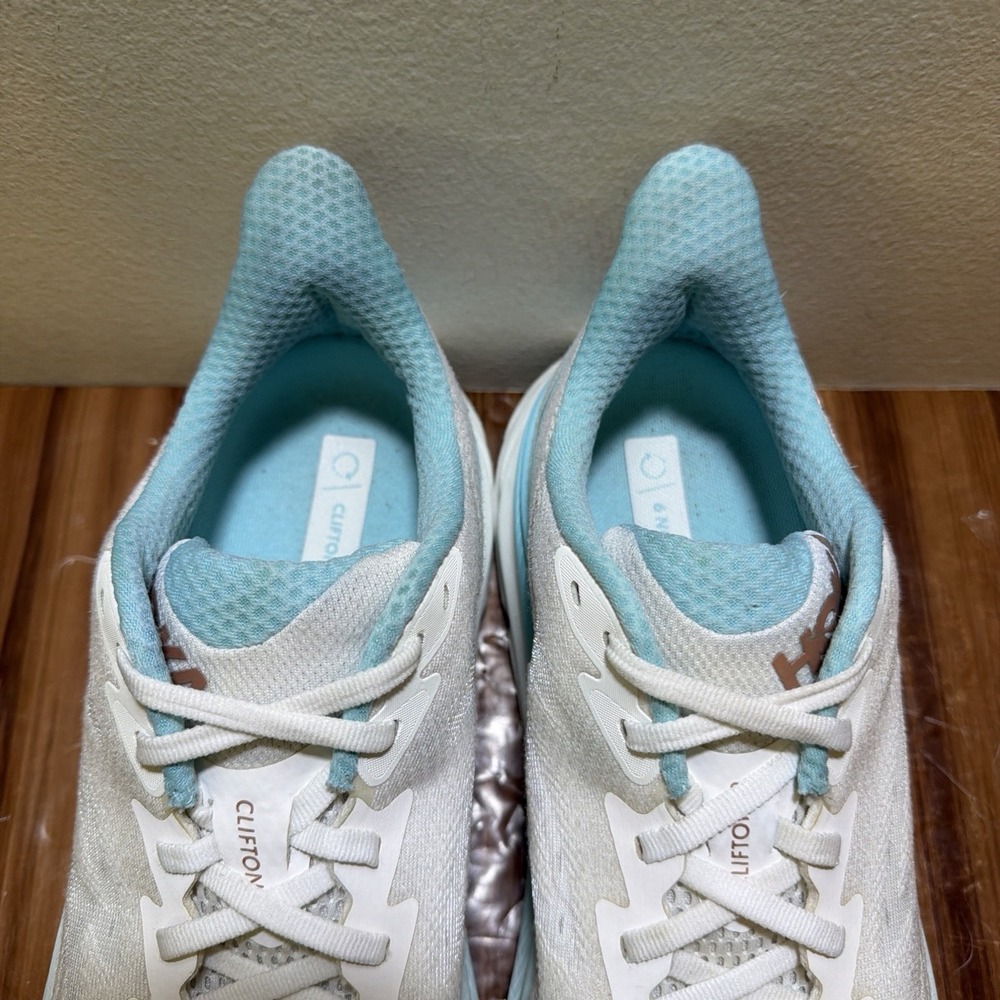 Hoka One One Clifton 9 White Blue Athletic Running Shoes Sneakers Women's 9.5 B - Picture 6 of 11